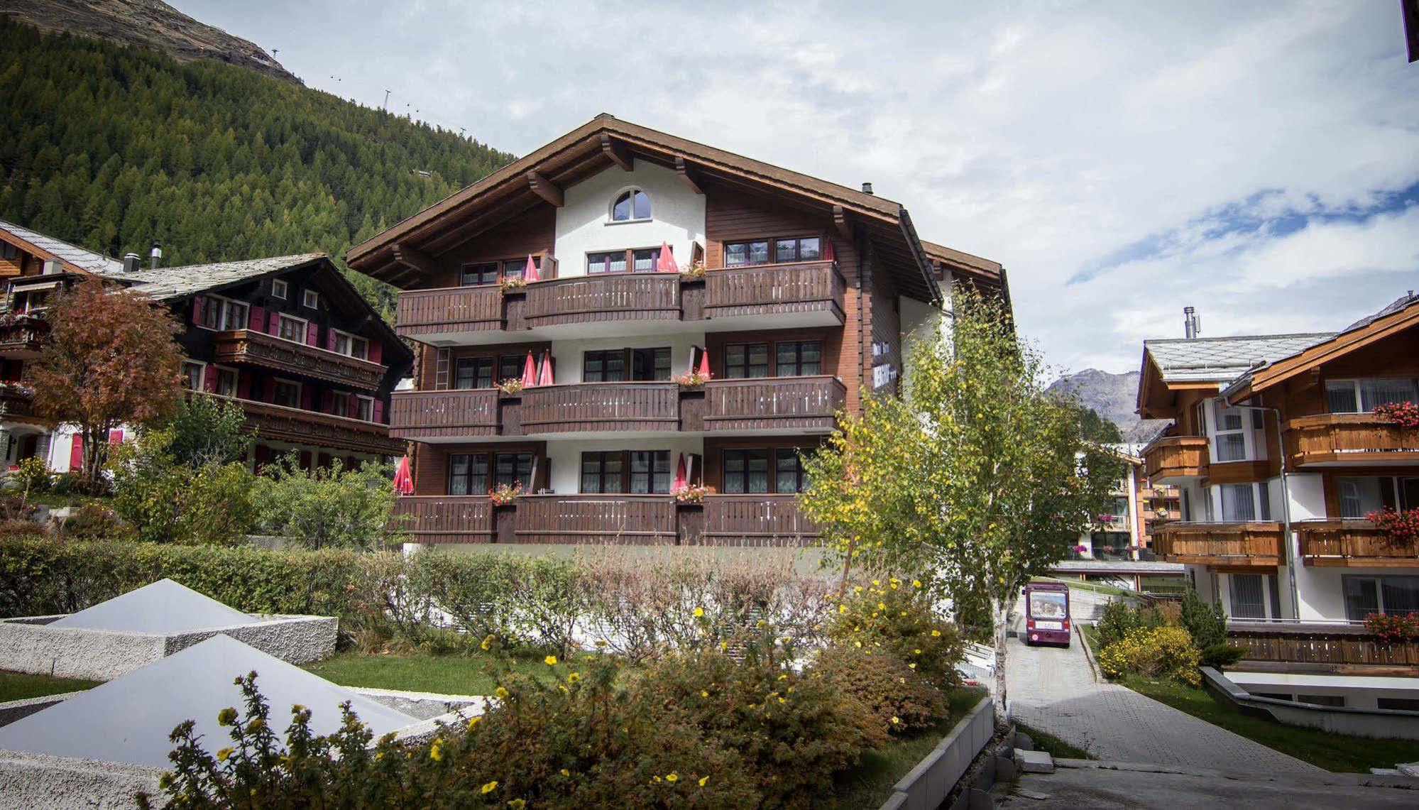 Berghof Garni - The Dom Collection Saas-Fee Exterior foto