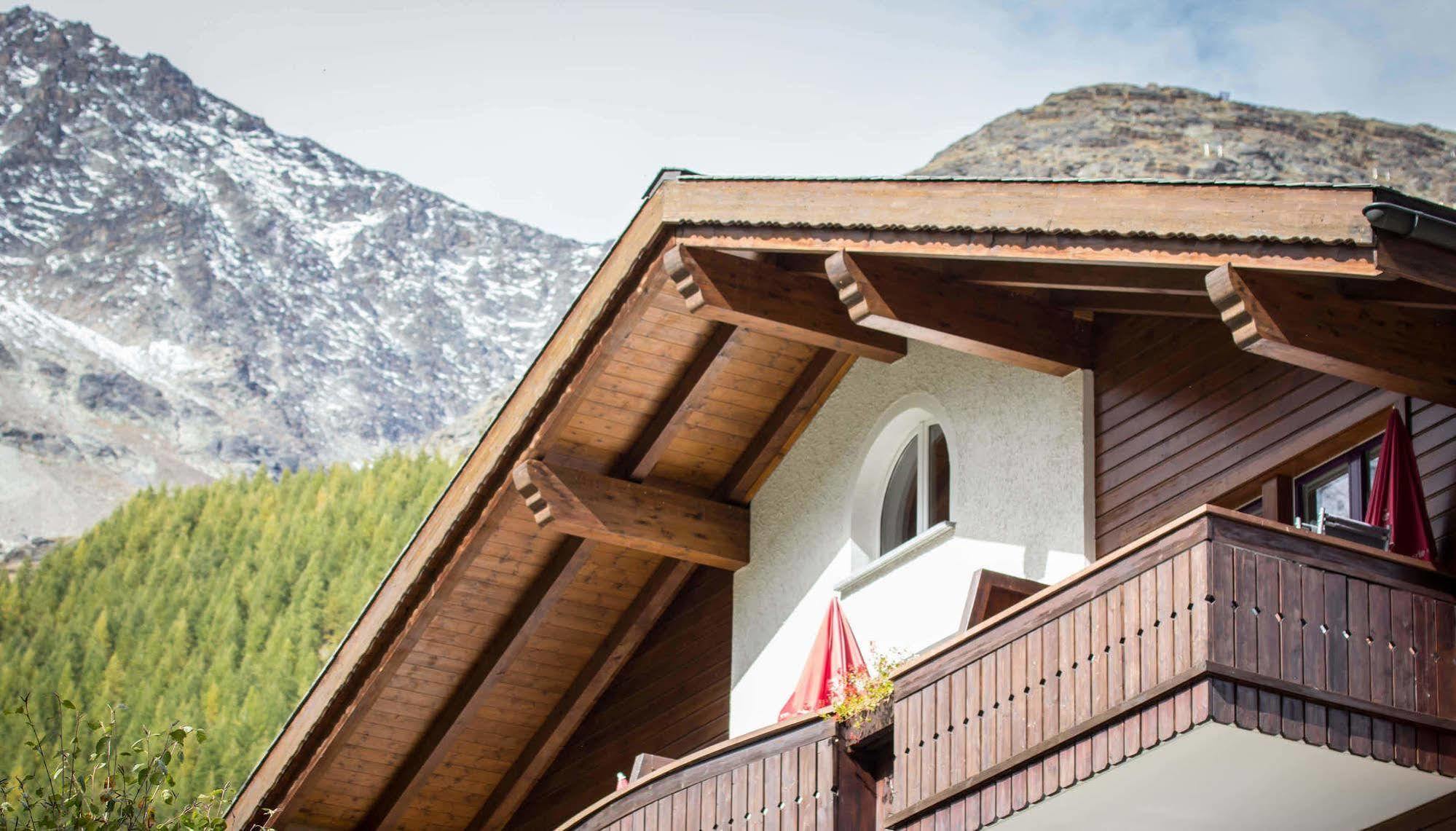 Berghof Garni - The Dom Collection Saas-Fee Exterior foto