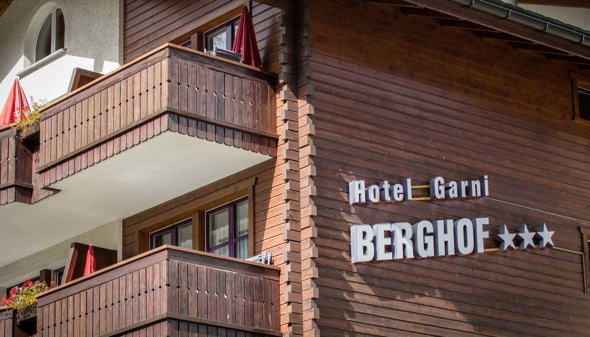Berghof Garni - The Dom Collection Saas-Fee Exterior foto